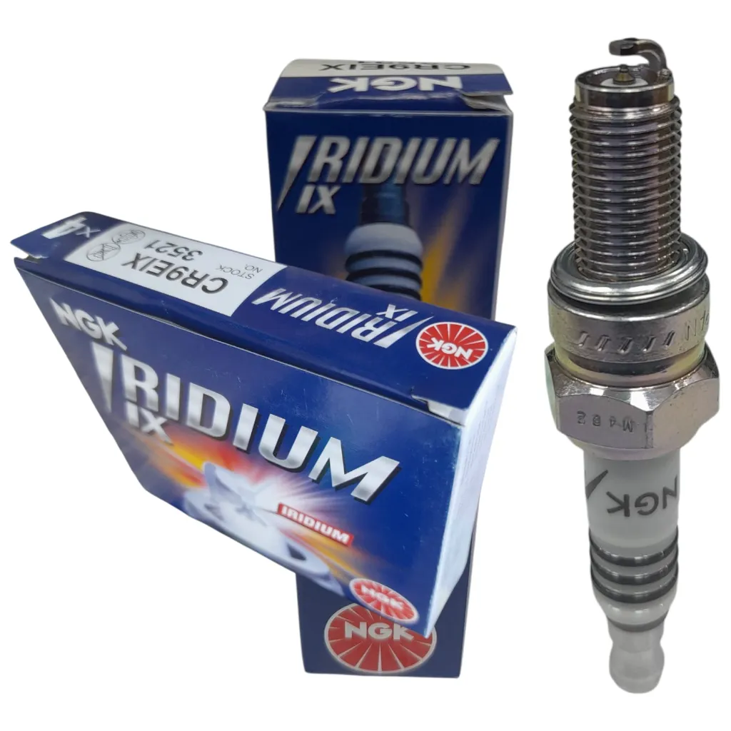 NGK Iridium IX (CR9EIX)(3521)(صنع في اليابان)