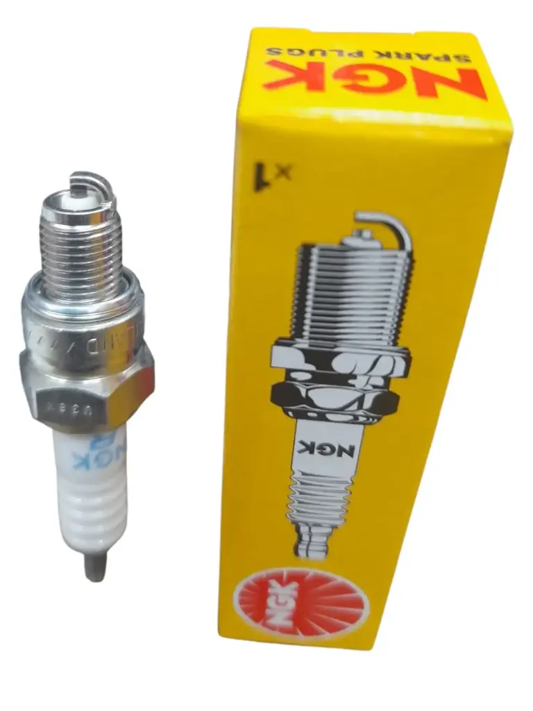 [SP035] Spark Plug NGK Motorcycles [NGK] (Made in Japan) (CR7HSA) (4549)