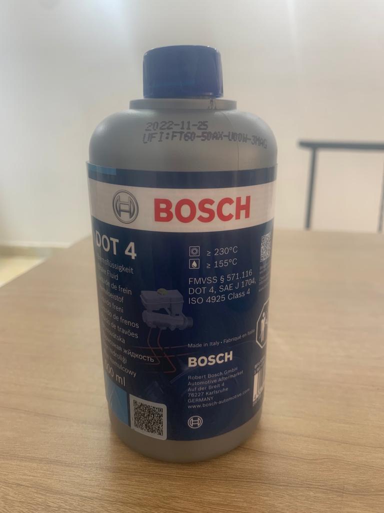 Brake Fluid Dot 4 [Bosch] 500ml (Made in Italy) (1987479106-KDE) 